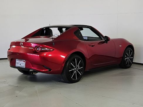 Used 2024 MAZDA MX-5 Miata RF Grand Touring w/ Weather Package RWD image 7