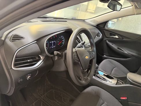 Used 2024 Chevrolet Malibu LS FWD image 12