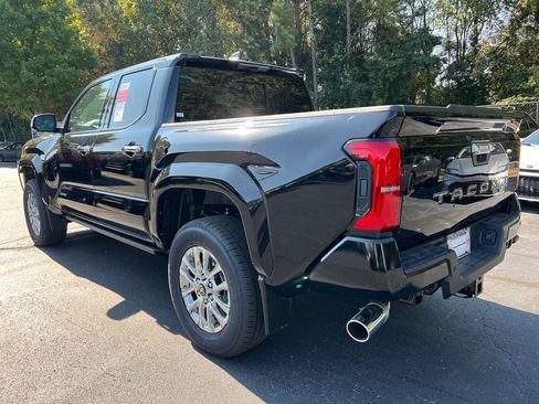 New 2025 Toyota Tacoma Limited AWD/4WD image 5