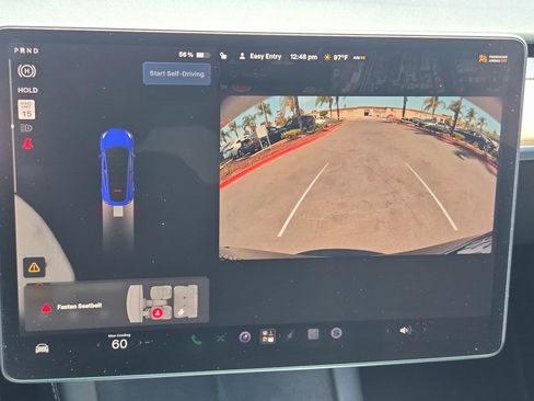 Used 2023 Tesla Model Y AWD image 24