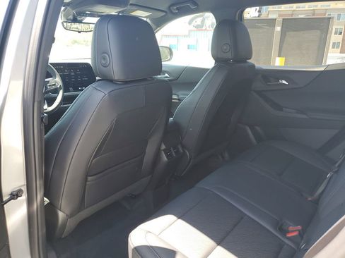 New 2026 Chevrolet Equinox LT w/ Convenience Package II image 15