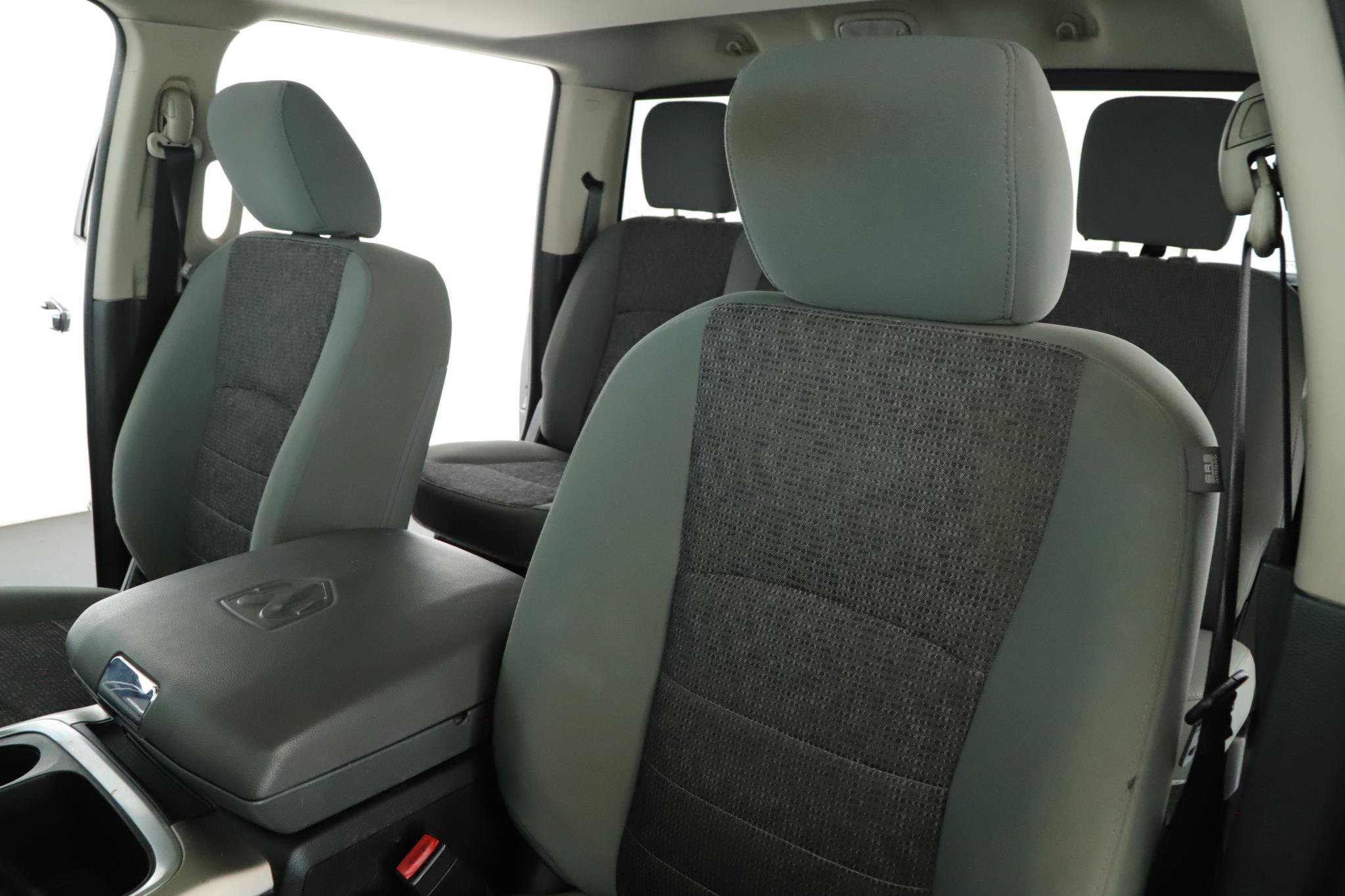 Used 2018 RAM 1500 Big Horn AWD/4WD image 4