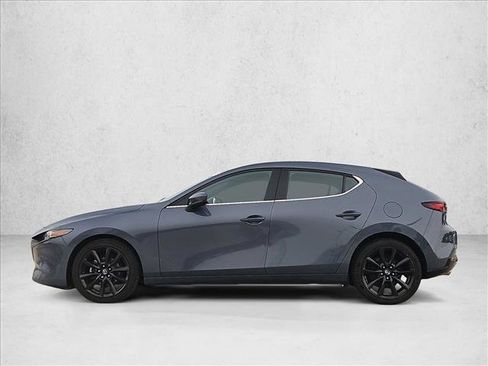 Used 2020 MAZDA MAZDA3 Hatchback w/ Premium Package FWD image 9