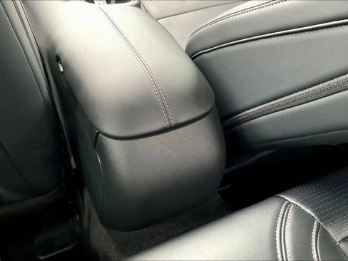 Certified 2025 Ford Mustang GT Premium image 10