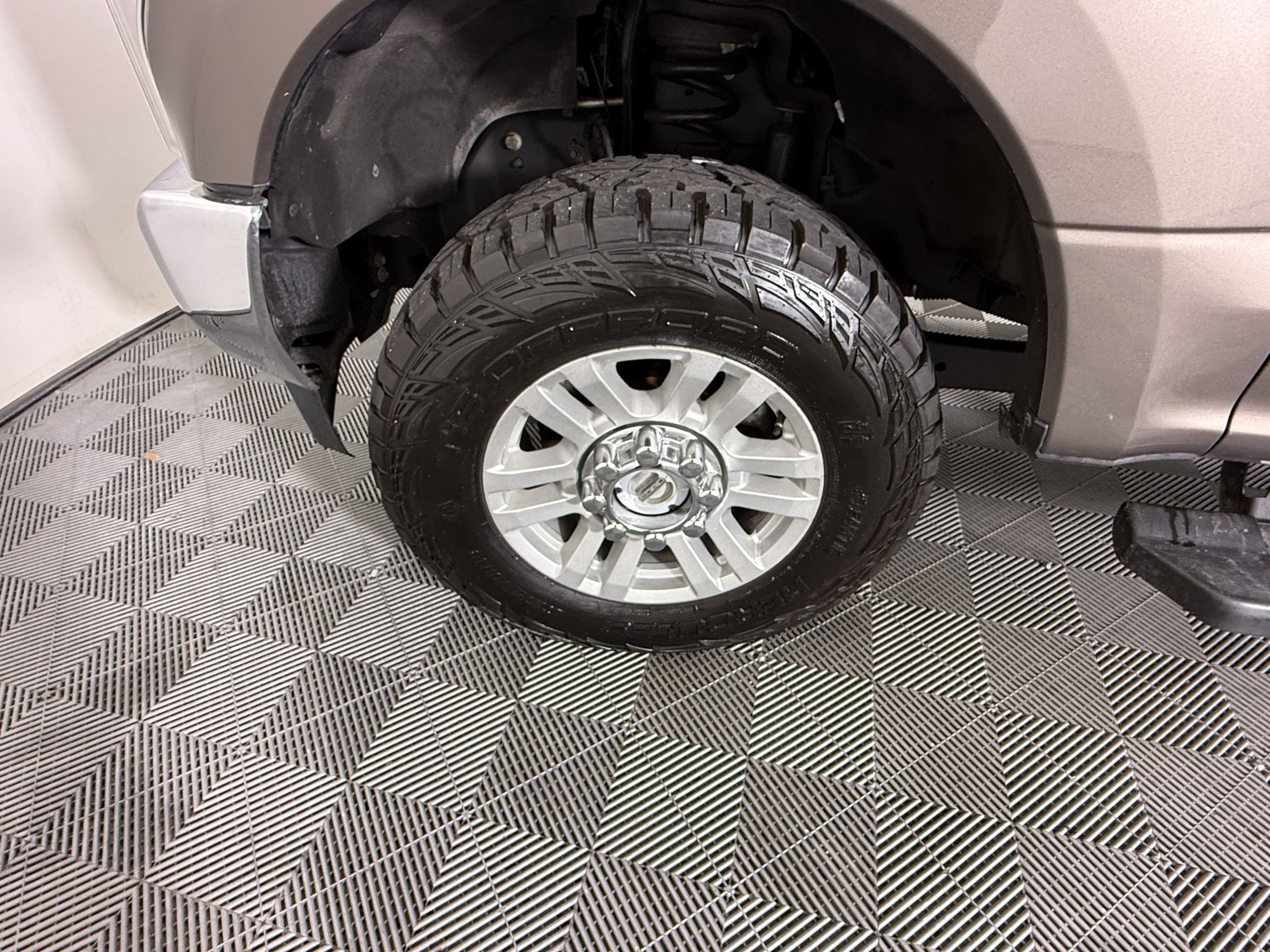 Used 2019 Ford F250 XL w/ STX Appearance Package AWD/4WD image 11