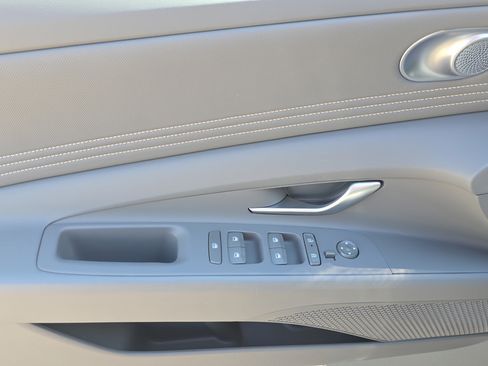Certified 2026 Hyundai Elantra Sport FWD image 16
