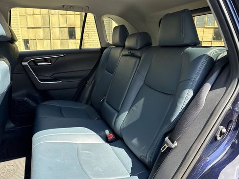 Used 2020 Toyota RAV4 XLE w/ Convenience Package AWD/4WD image 45