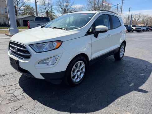Used 2019 Ford EcoSport SE w/ SE Convenience Package image 8