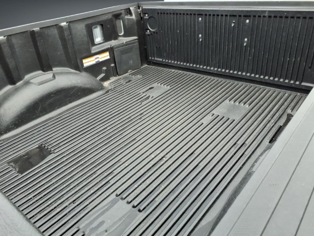 Used 2025 Ford F150 XLT w/ Equipment Group 301A Standard AWD/4WD image 17