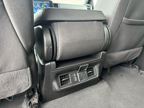 Used 2025 Chevrolet Silverado 1500 LT image 21