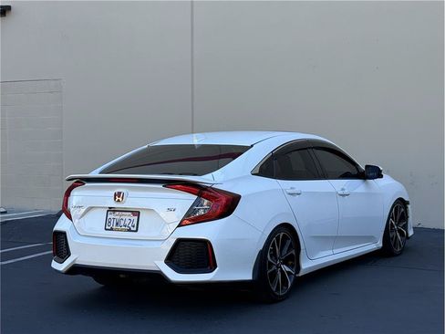 Used 2018 Honda Civic Si image 6