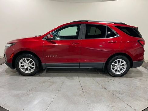 Used 2022 Chevrolet Equinox LT image 8