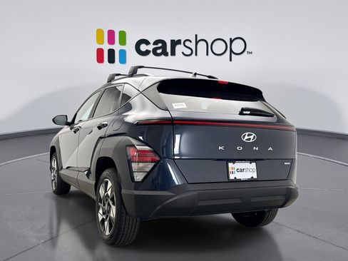 Used 2024 Hyundai Kona SEL AWD/4WD image 3