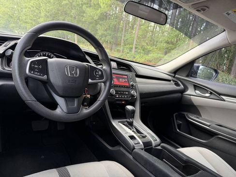 Used 2018 Honda Civic LX image 22