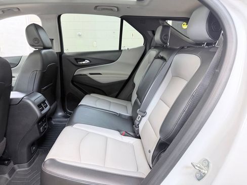 Used 2018 Chevrolet Equinox Premier AWD/4WD image 21
