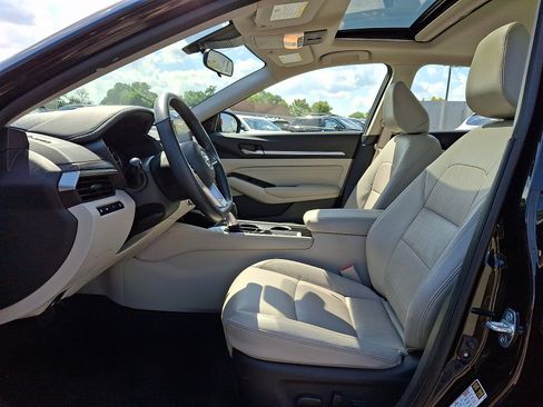 Certified 2022 Nissan Altima 2.5 SL FWD image 14