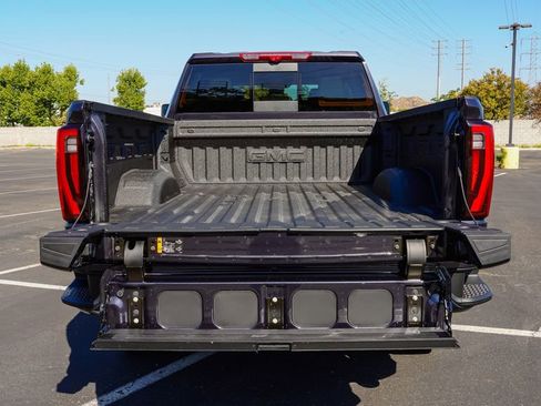 New 2026 GMC Sierra 2500 Denali w/ Denali Reserve Package AWD/4WD image 10