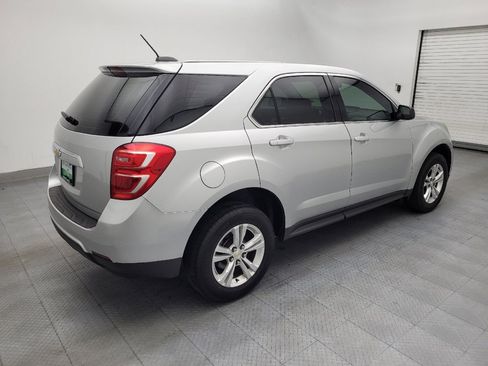Used 2017 Chevrolet Equinox LS FWD image 10