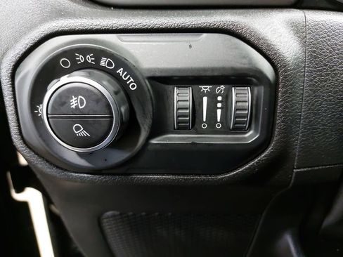 Used 2020 Jeep Gladiator Sport w/ Quick Order Package 24S image 24