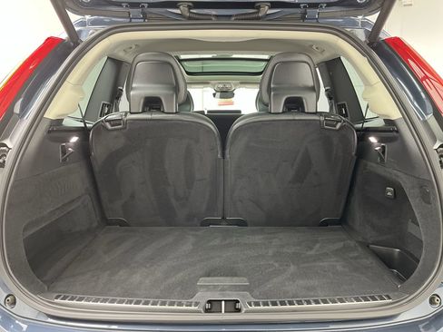 Used 2023 Volvo XC90 B6 Plus image 30