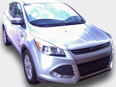 Used 2016 Ford Escape SE FWD image 20