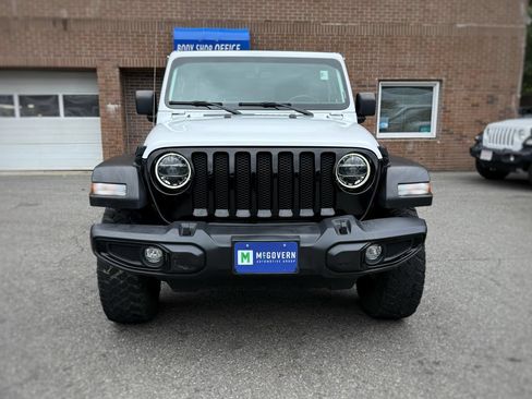 Used 2022 Jeep Wrangler Unlimited Sport AWD/4WD image 2