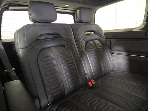 Used 2022 Rivian R1S Launch Edition AWD/4WD image 25