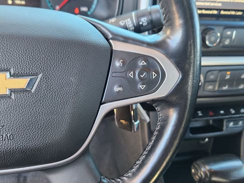Used 2019 Chevrolet Colorado ZR2 image 9