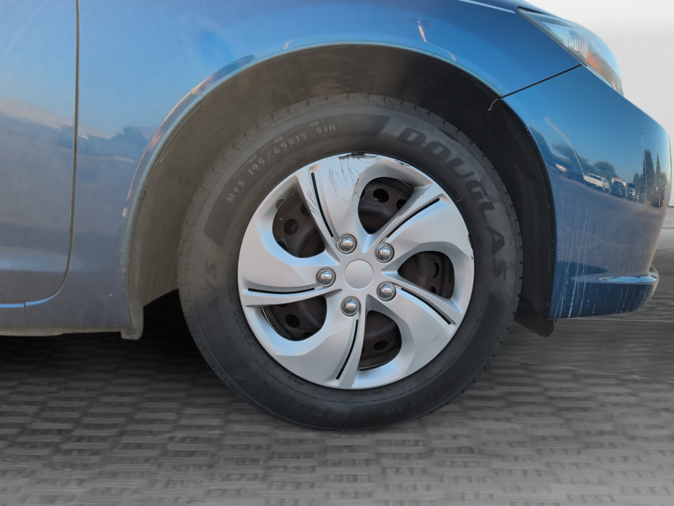Used 2014 Honda Civic LX image 29