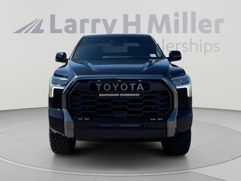 Used 2026 Toyota Tundra Platinum w/ TRD Off-Road Package AWD/4WD image 8