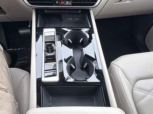 New 2026 Volkswagen Atlas SE FWD image 26