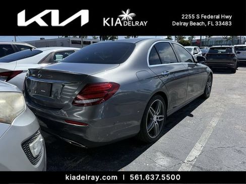 Used 2018 Mercedes-Benz E 300 image 7