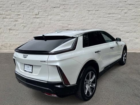Used 2024 Cadillac Lyriq Tech w/ Driver Assist Package RWD image 5