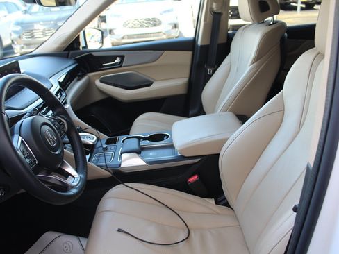 Certified 2023 Acura MDX w/ Technology Package FWD image 24