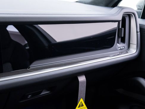 New 2026 Porsche Cayenne Coupe image 31