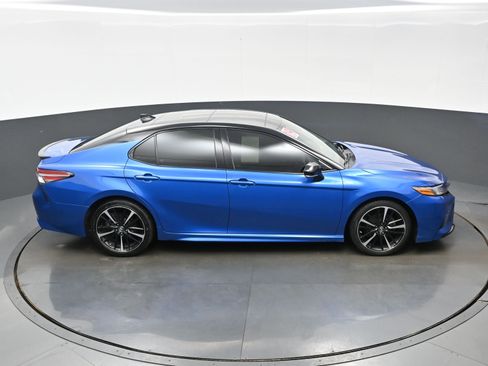 Used 2019 Toyota Camry XSE FWD image 41