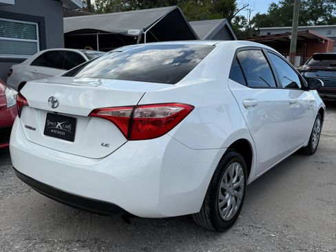 Used 2017 Toyota Corolla LE FWD image 9