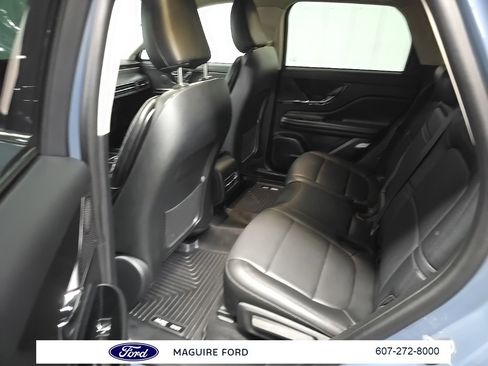 Used 2024 Lincoln Corsair Grand Touring image 35