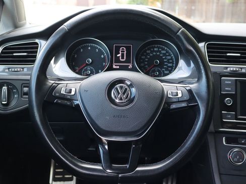 Used 2018 Volkswagen Golf Alltrack S AWD/4WD image 18