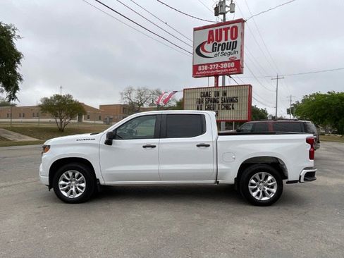 Used 2022 Chevrolet Silverado 1500 Custom w/ LPO, Dark Essentials Package image 11
