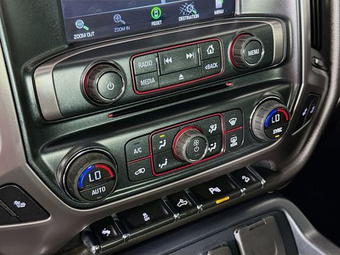 Used 2014 GMC Sierra 1500 SLT w/ All-Terrain Package AWD/4WD image 16