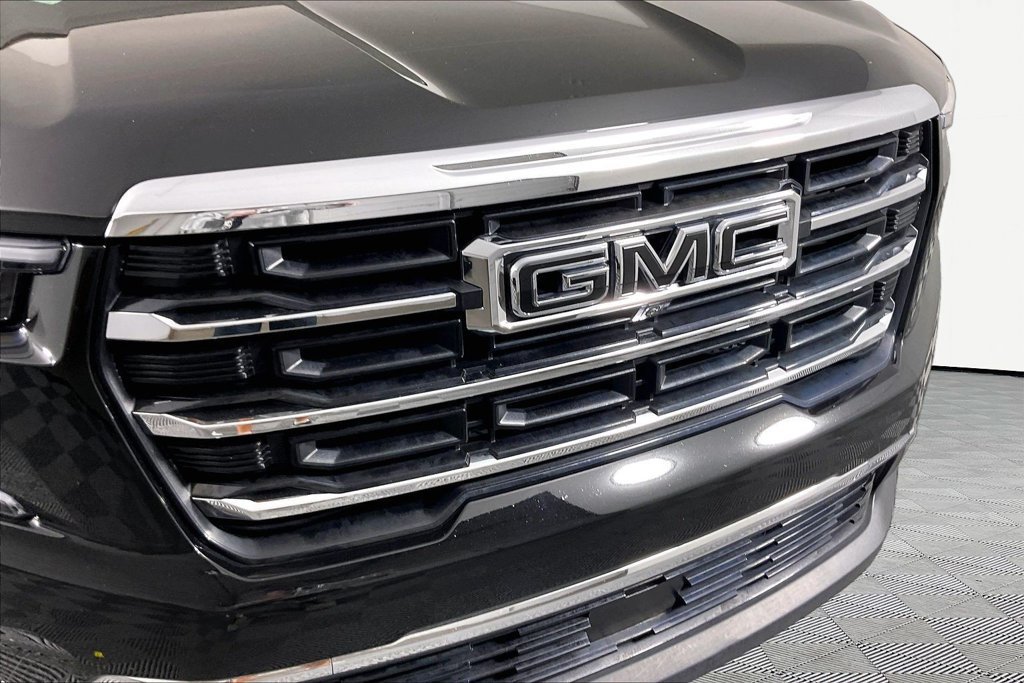 Certified 2024 GMC Acadia Elevation FWD image 30