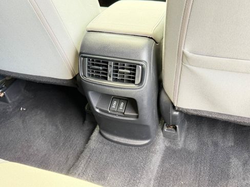Used 2019 Honda CR-V EX image 41