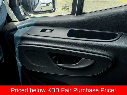 Used 2021 Mercedes-Benz Sprinter 2500 image 20