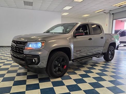 Used 2021 Chevrolet Colorado LT w/ Redline Special Edition RWD image 3