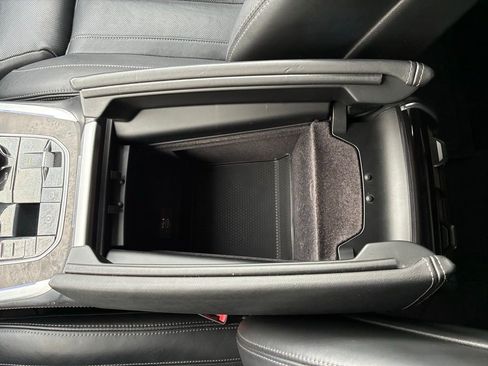 Used 2021 BMW X7 xDrive40i w/ Premium Package image 53