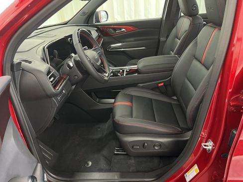 New 2026 Chevrolet Traverse RS image 3