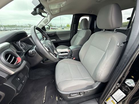 Certified 2023 Toyota Tacoma SR5 w/ SX Package AWD/4WD image 13