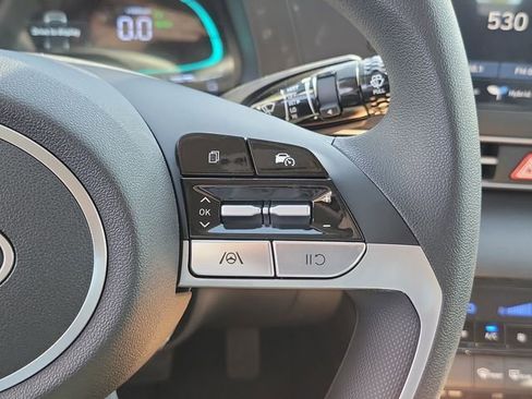 New 2026 Hyundai Elantra Blue image 6