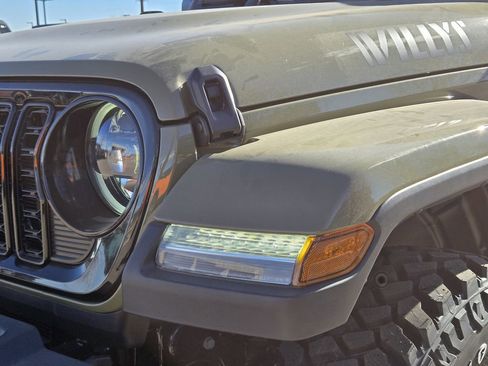 New 2026 Jeep Gladiator Mojave AWD/4WD image 5